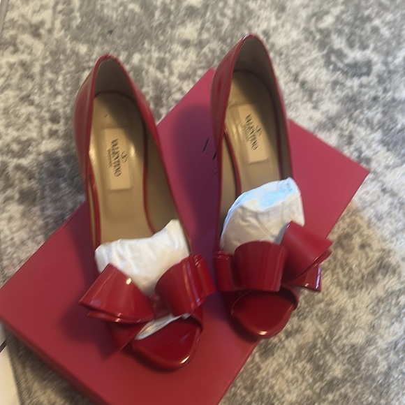 Valentino Patent Bow Low-Heel Pump red with box and bag 35.5 - Picture 2 of 9
